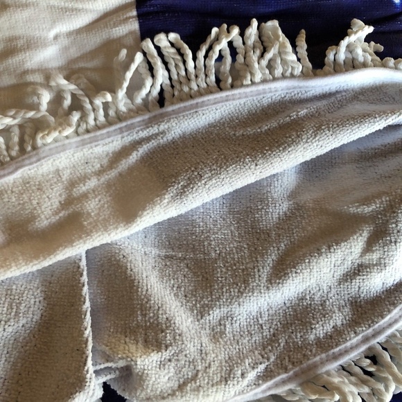 American Flag Round Beach Towel or Throw Fringed - Picture 5 of 5